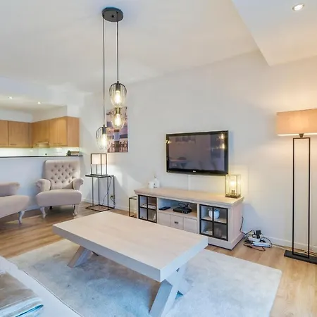 Lichtrijk In Hartje Vlak Bij Shoppingstraat & Daire Knokke-Heist