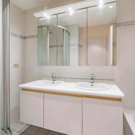 Lichtrijk In Hartje Vlak Bij Shoppingstraat & *