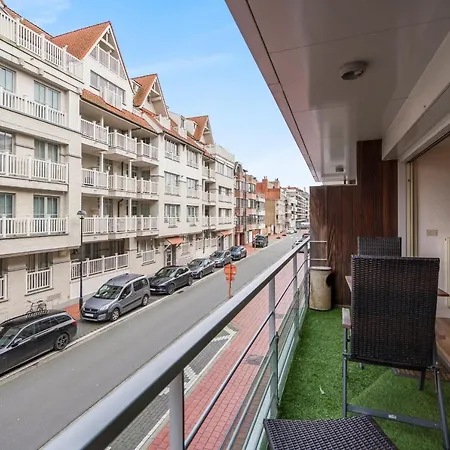 Lichtrijk In Hartje Vlak Bij Shoppingstraat & * 克诺克－海斯特